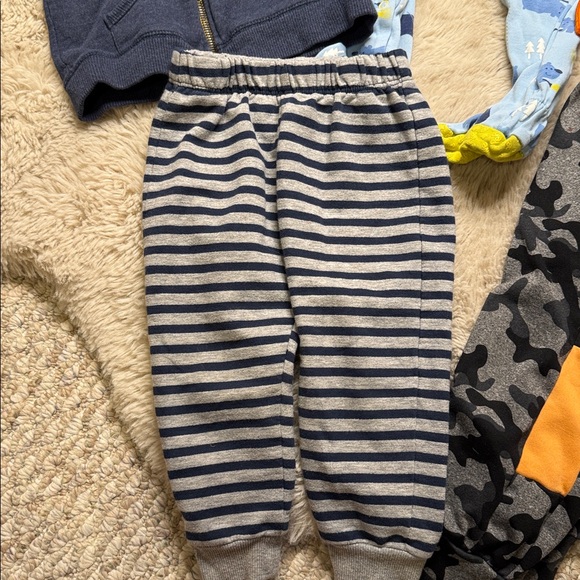 24m baby boy Kids Clothing Bundle Blue teddy bear Sleepers, Reebok, monkey bar - Picture 3 of 13